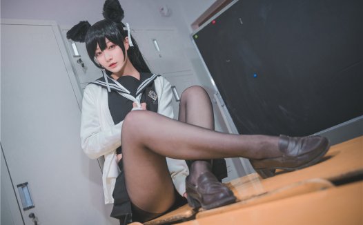 铁板烧鬼舞w 爱宕JK [12P-127M]