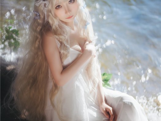 是三不是世w 湖边白裙 [15P-233MB]