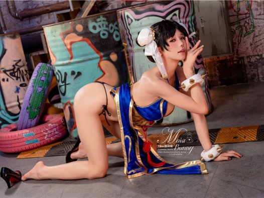 咬一口兔娘『街霸-春丽』桃花旗袍 [86P1V-1.58GB]